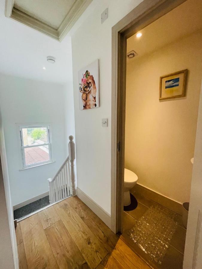 Lovely 1 Bedroom Apartment In ロンドン エクステリア 写真