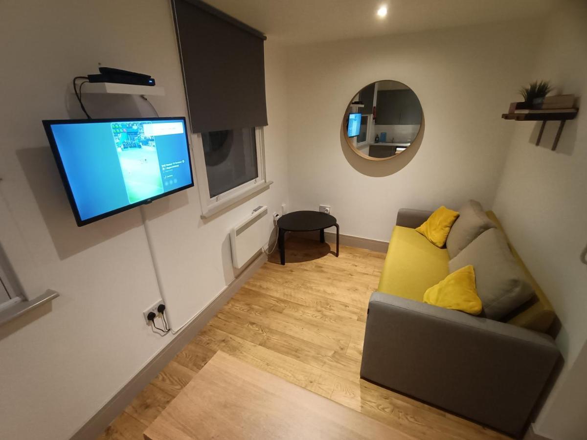 Lovely 1 Bedroom Apartment In ロンドン エクステリア 写真